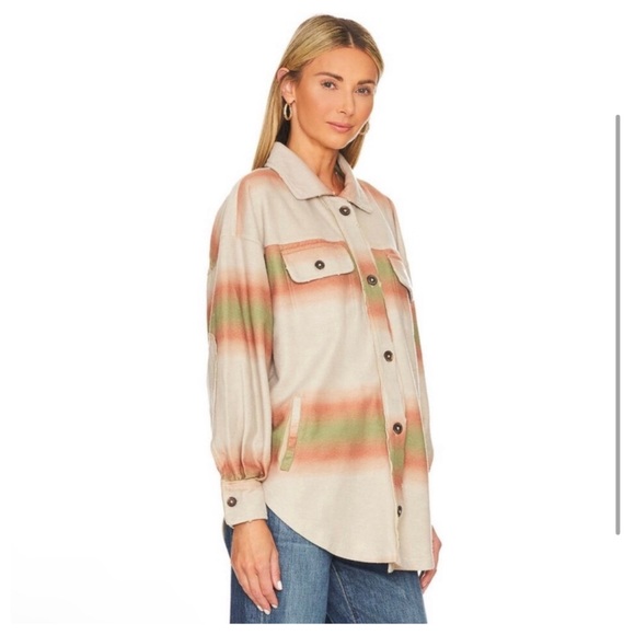 Free People Ruby Print Jacket Marzipan Combo Oversized Sz S
Distress NWT $178 - Picture 6 of 9